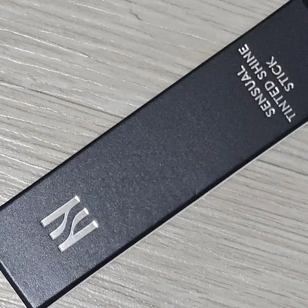 [BUNJANG] Hera Sensual Tinted Shine Stick - Two Beige / 새상품) 헤라 센슈얼 틴티드 샤인 스틱 투베이지