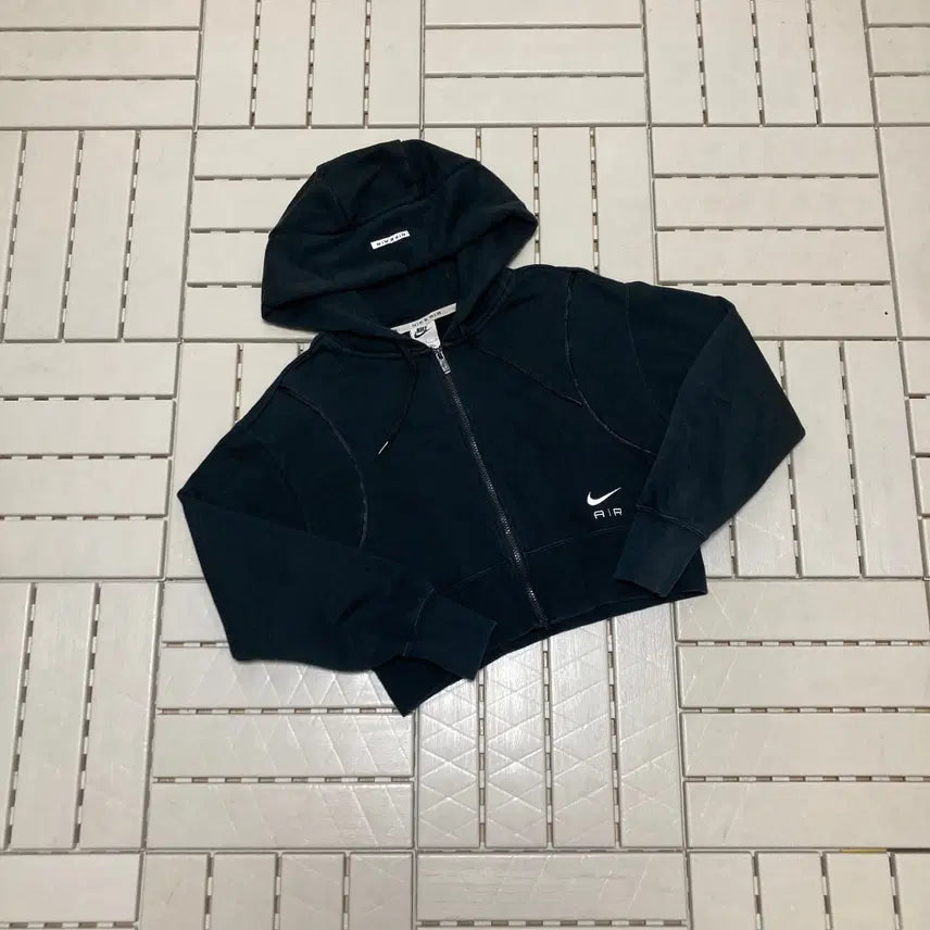 [BUNJANG] Nike Women's Cropped Hooded Zip-Up Black / [S]나이키 여성 크롭 후드 집업 블랙 0824