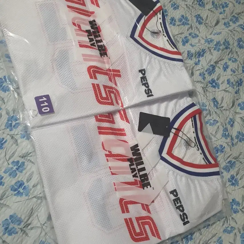[BUNJANG] Lotte Giants Pepsi Collaboration Baseball Jersey - Size 105 (Bundle Set) / 롯데자이언츠 펩시유니폼 105  2개일괄판매