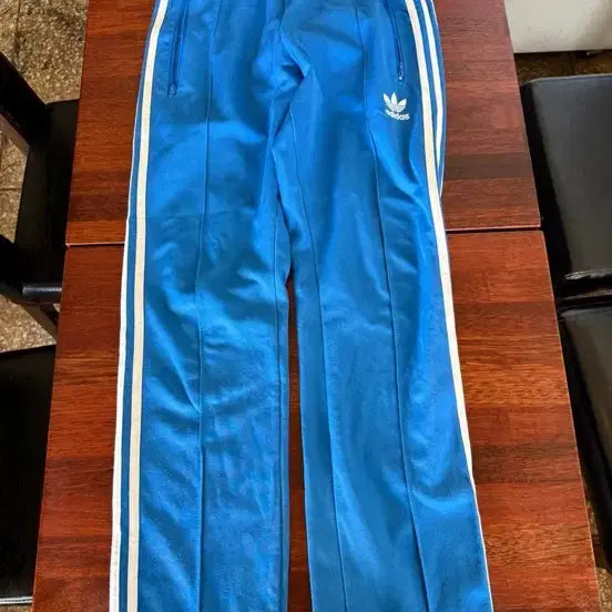 [BUNJANG] Adidas Track Pants Blue Size 95 / 아디다스 트랙 팬츠 블루