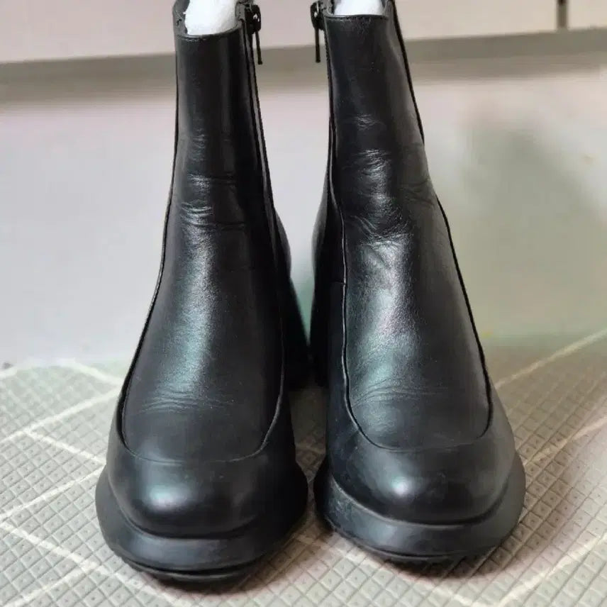 [BUNJANG] Camper Black Leather Ankle Boots / 캠퍼 블랙 가죽 앵클 부츠240mm