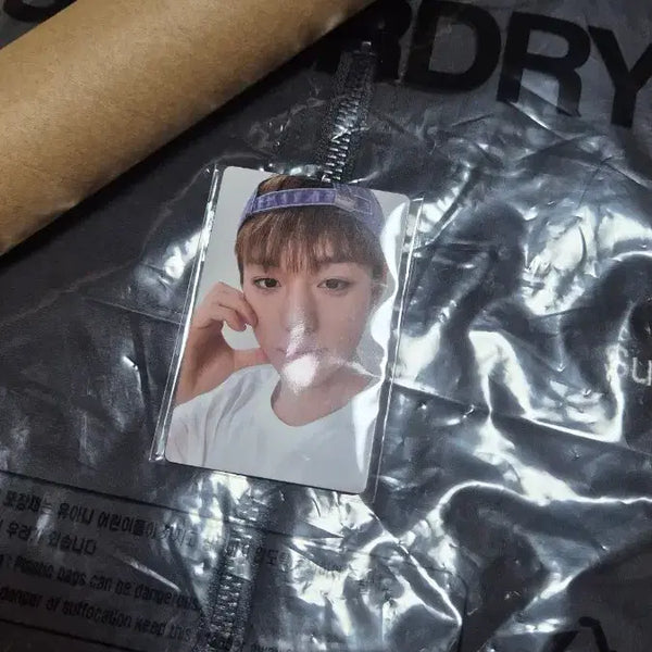 [BUNJANG] Park Ji Hoon Superdry Hoodie Set / 포토카드+브로마이드0)박지훈 슈퍼드라이 후드집업 S