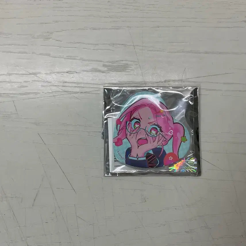 [BUNJANG] Alien Stage Miji Badge / 에일리언 스테이지 미지 뱃지