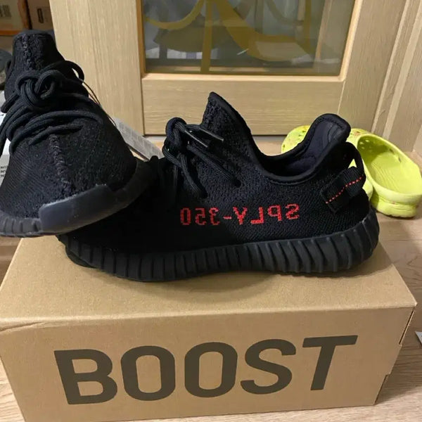 [BUNJANG] Adidas Yeezy Boost 350 V2 Black Red / 아디다스 이지부스트 350 V2 블랙 레드 260