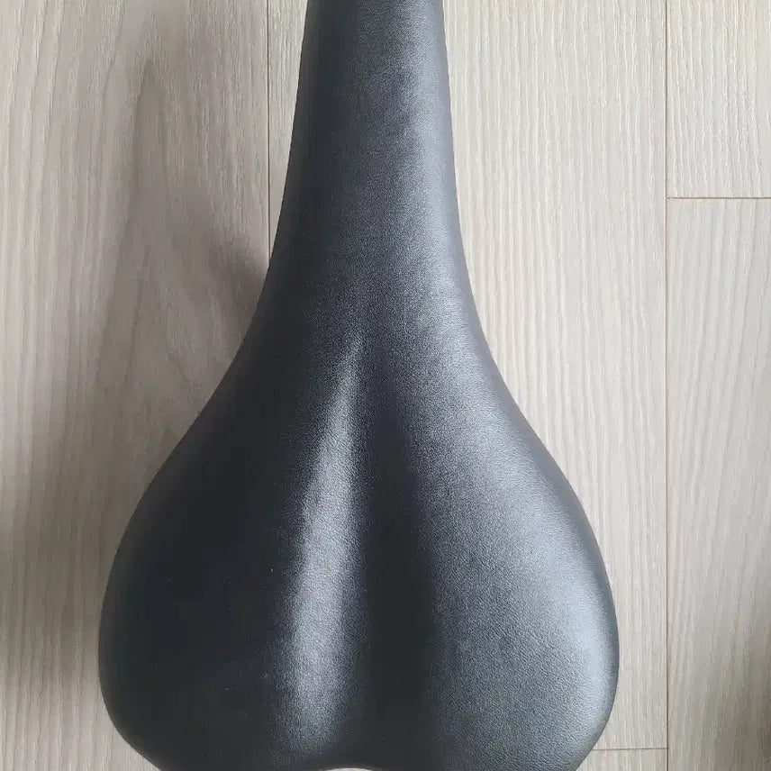 [BUNJANG] Madison Bicycle Saddle Black / 메디슨 자전거 안장 블랙