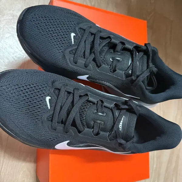 [BUNJANG] Nike Pegasus 42 Wide Black Running Shoes 245mm / 나이키 페가수스 42 와이드 블랙 245mm