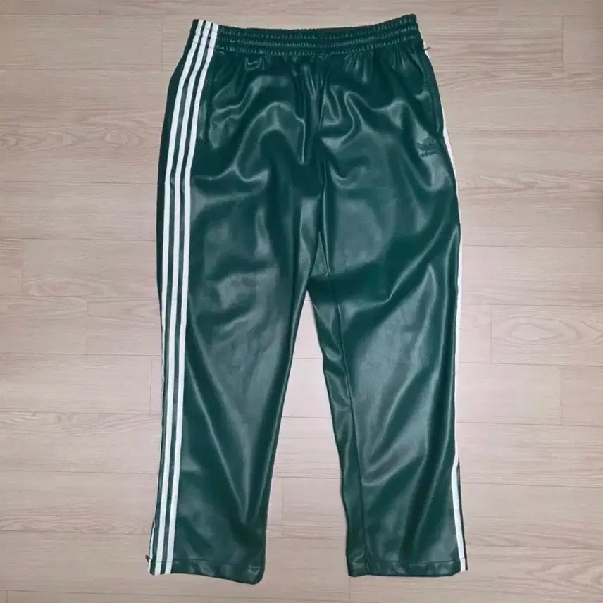 [BUNJANG] Adidas Power Leather Loose Firebird Pants 2XL / (중고) 아디다스 포우 레더 루즈 파이어버드 팬츠 2XL