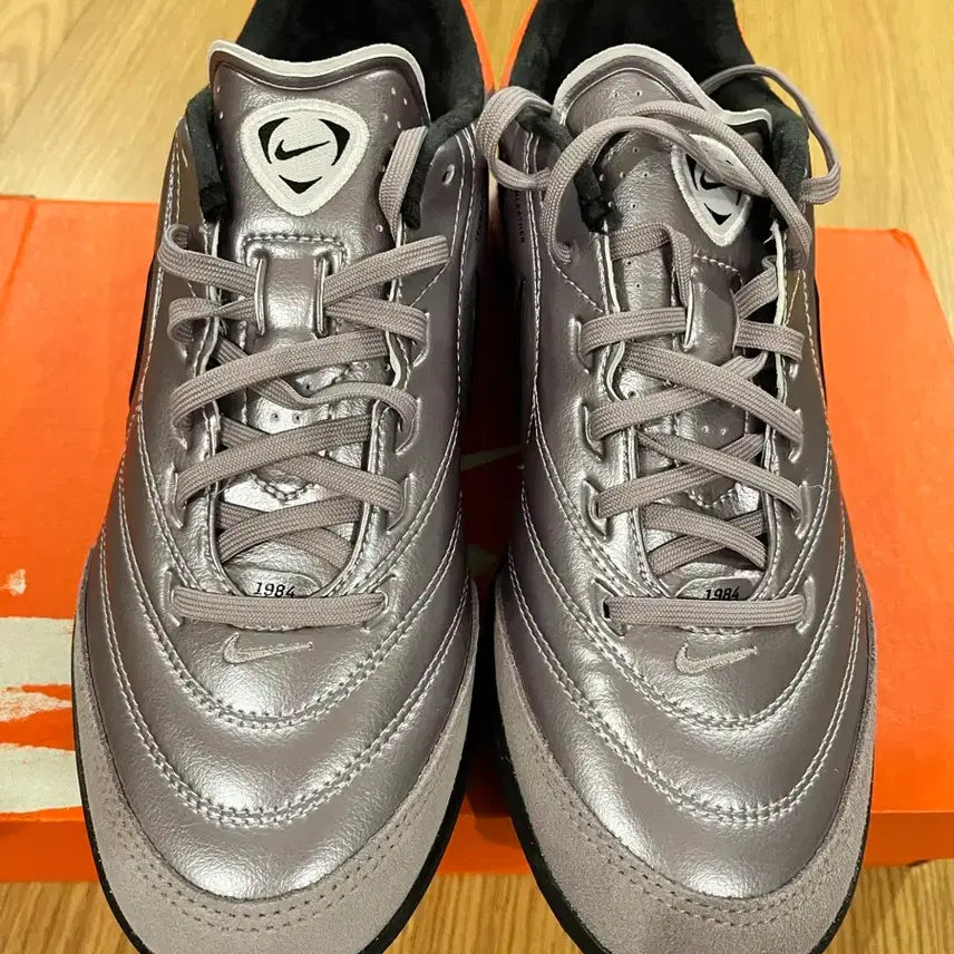 [BUNJANG] Nike Leggera Pro TF 2010 Limited Edition Soccer Cleats (265mm) / 나이키 리게라 tf 프로 2010한정판 265 팝니다