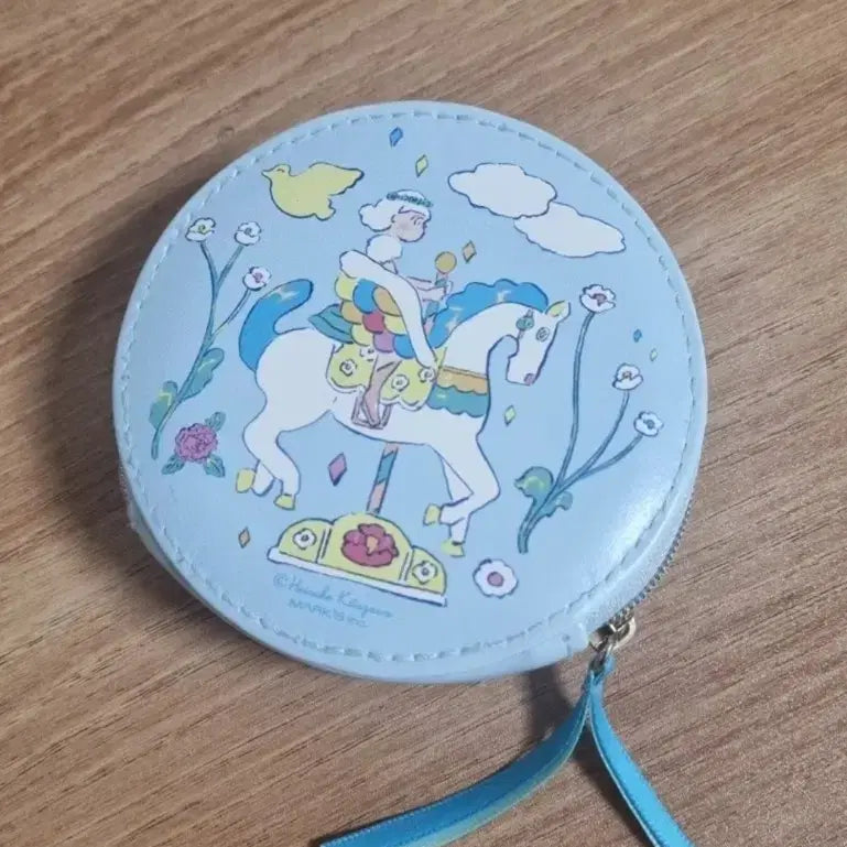 [BUNJANG] Loft Round Illustration Pouch / 로프트 LOFT 동전지갑 일러스트 원형 파우치