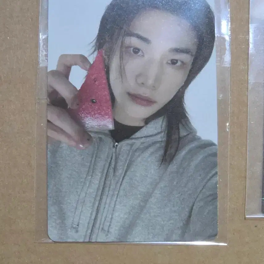 [BUNJANG] Stray Kids Hyunjin Distracts Me Photocard / 스트레이키즈 디스앤댓 현진 팬즈
