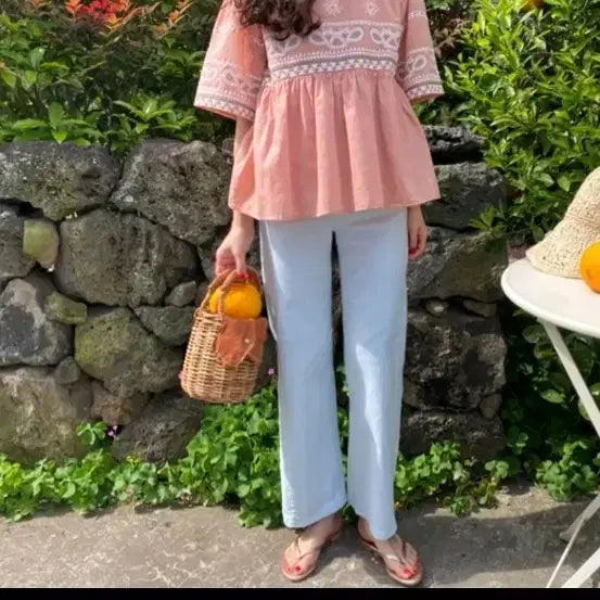[BUNJANG] Embroidered Blouse Peach Color Size 66 / 새옷)자수 블라우스 66  피치컬러