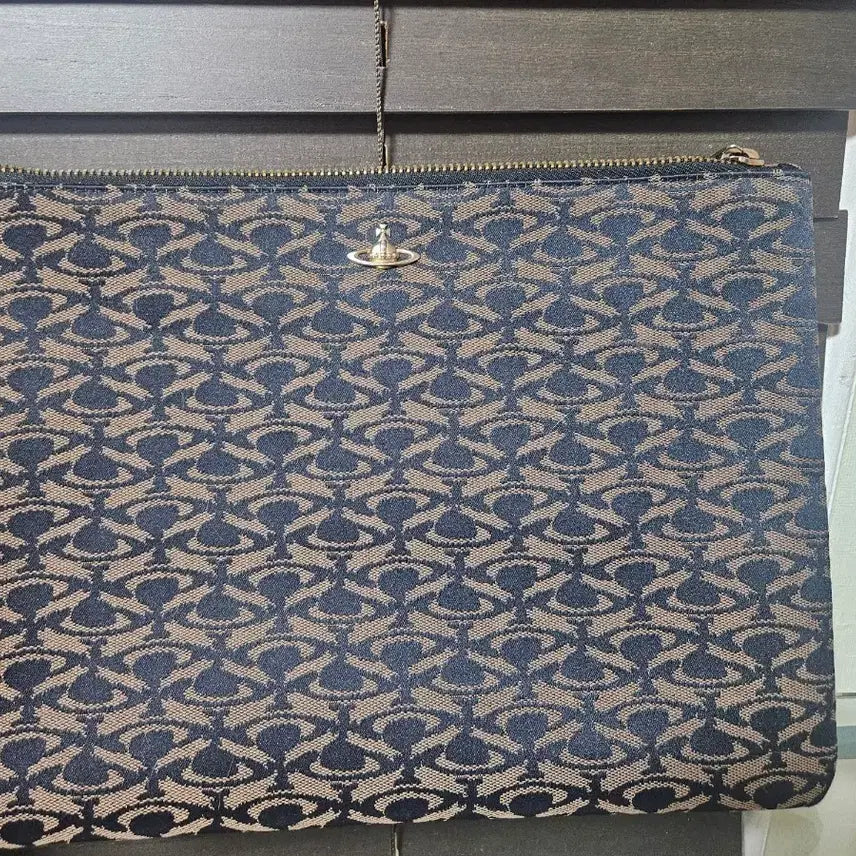[BUNJANG] Vivienne Westwood Orb Pattern Pouch / 비비안웨스트우드 오알비 패턴 파우치