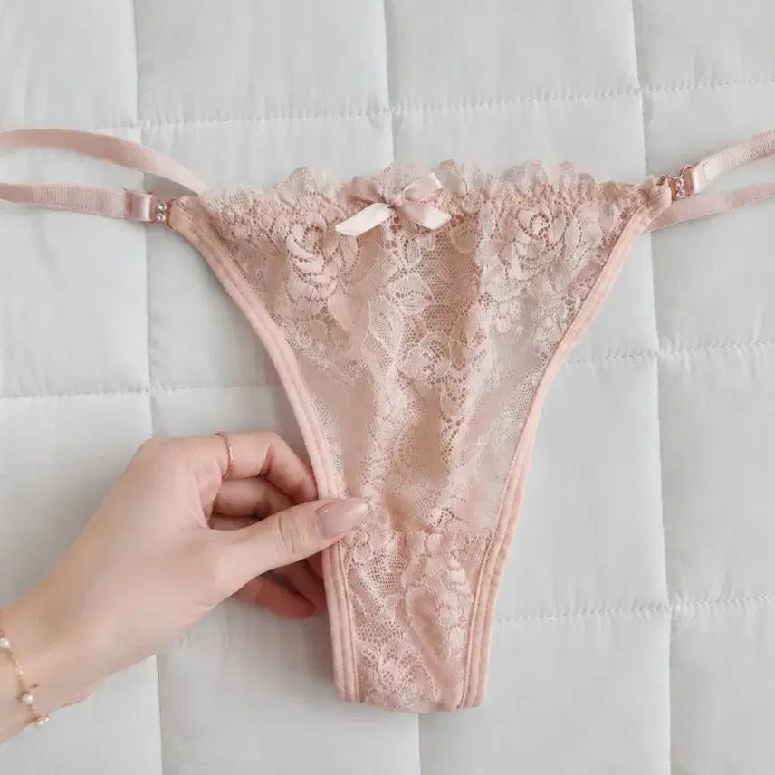 [BUNJANG] Women's Lace Thong - Used / 레이스 끈 여성 티팬티 -중고