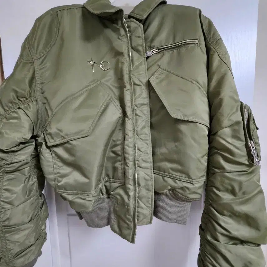 [BUNJANG] THUG CLUB A Wingless Bird Jacket Khaki Size 2 / 떠그클럽 a wingless bird 자켓 카키 2사이즈