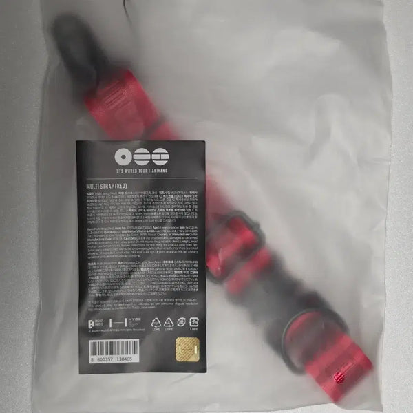 [BUNJANG] BTS World Tour Arirang Multi Strap Red / [새상품] BTS 월드 투어 아리랑 굿즈 멀티 스트랩 레드 방탄소년단