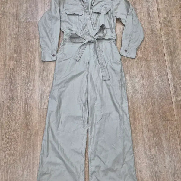 [BUNJANG] Banana Republic Khaki Jumpsuit Size 6 / 바나나 리퍼블릭 점프수트 6