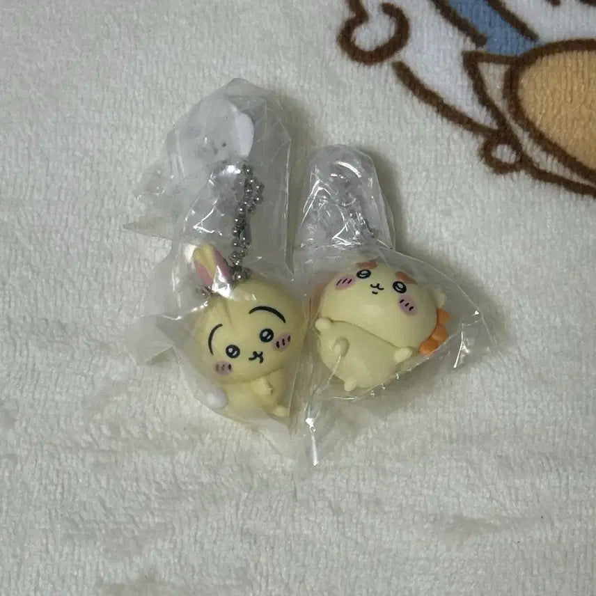 [BUNJANG] Kitan Club Chiikawa Speech Bubble Gacha Keyring Set / 키탄클럽 치이카와 말풍선 가챠 키링 2종 일괄