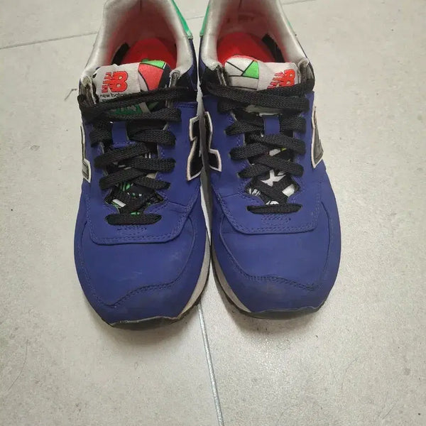 [BUNJANG] New Balance 574 Sneakers (240 Size) / 뉴발란스 574 240 사이즈 판매