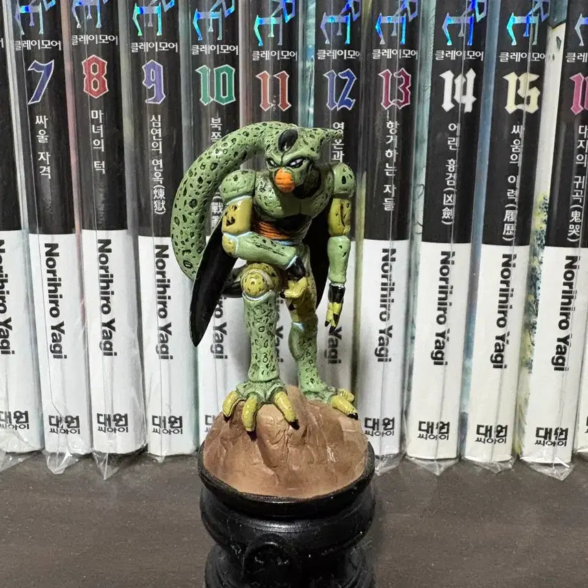 [BUNJANG] Dragon Ball Cell Stage 1 Figure / 드래곤볼 셀 1단계 피규어 팝니다