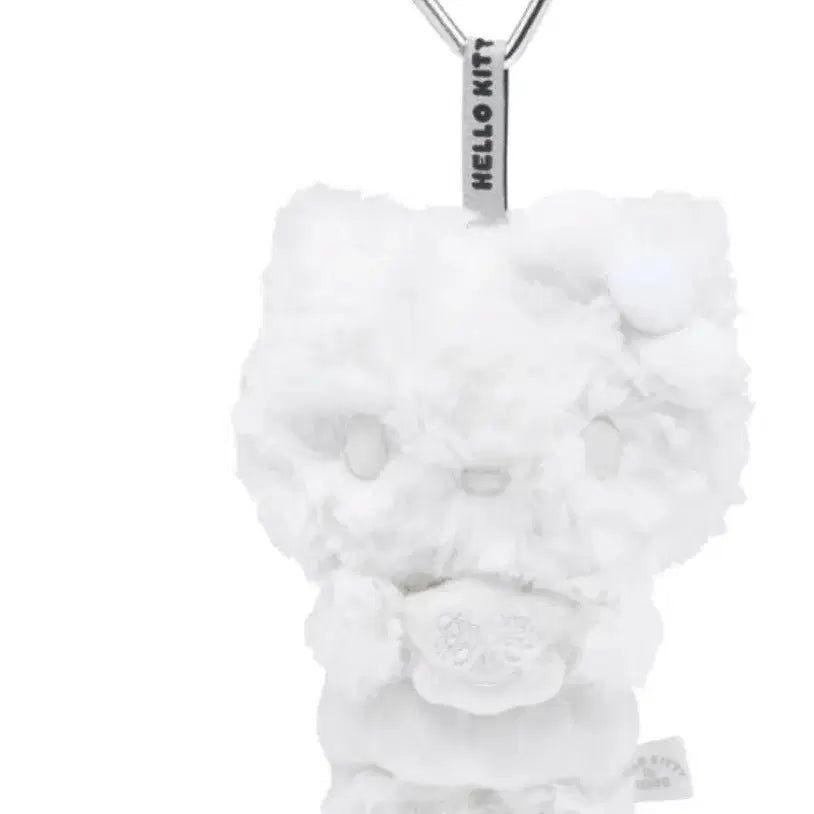 [BUNJANG] Hello Kitty Faux Fur Keychain White Jisoo Collaboration / 헬로키티 퍼 키링 화이트 지수콜라보