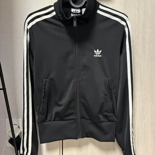 [BUNJANG] Adidas Firebird Track Top Black (Women's S) / 아디다스 파이어버드 트랙탑 IL8764