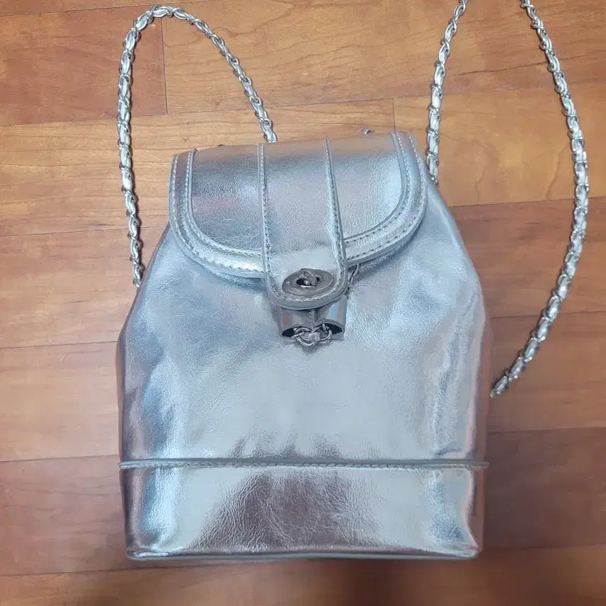 [BUNJANG] Silver Chain Mini Backpack / 실버 체인 미니 백팩