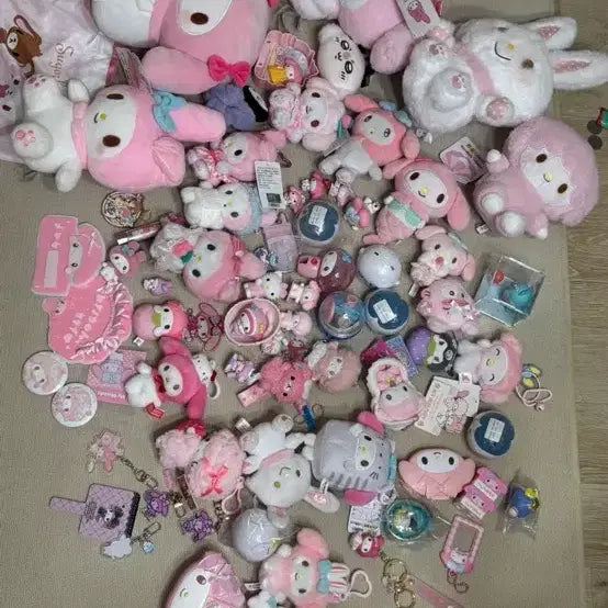 [BUNJANG] Sanrio My Melody Doll Keychain Set / 산리오 마이멜로디 인형 키링 세트