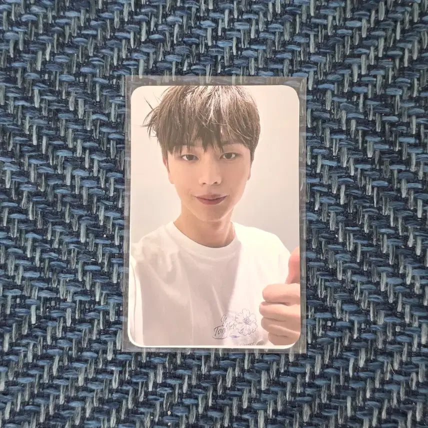 [BUNJANG] BTOB Yook Sung Jae CGV Photocard / 비투비 육성재 CGV 포카
