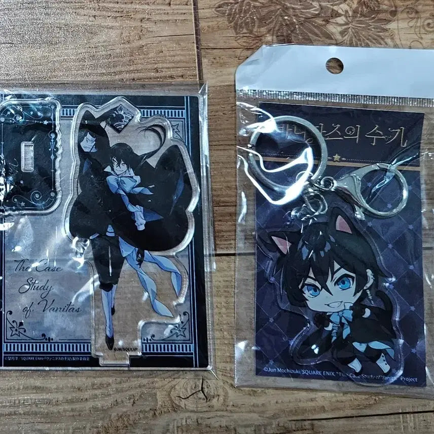 [BUNJANG] The Case Study of Vanitas Acrylic Stand & Keychain Bundle / 바니타스의 수기 아크릴, 키링