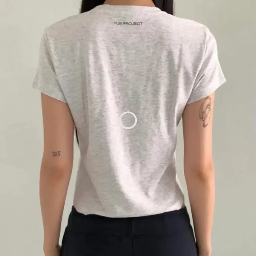[BUNJANG] Yue Project Essential Round Neck T-Shirt Melange / yue project 유프로젝트 에센셜 라운드 티 멜란지