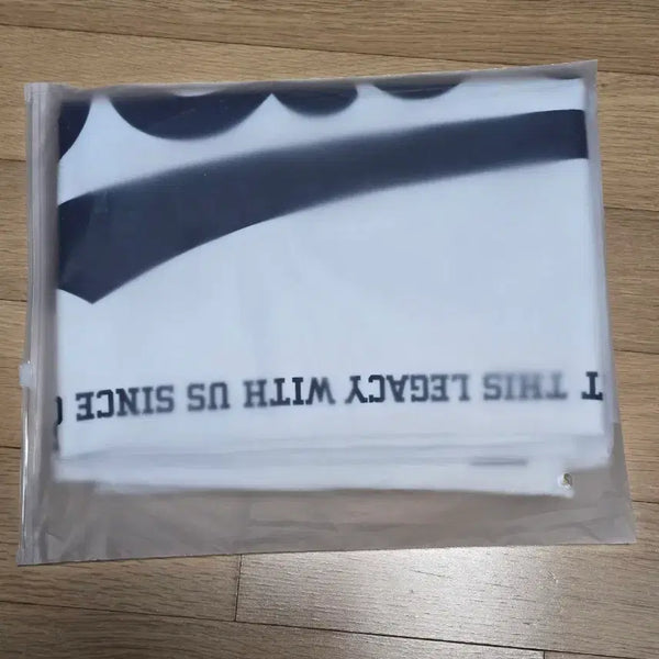[BUNJANG] Doosan Bears Commemorative Cheer Towel / 두산베어스 기념 응원타올 새상품