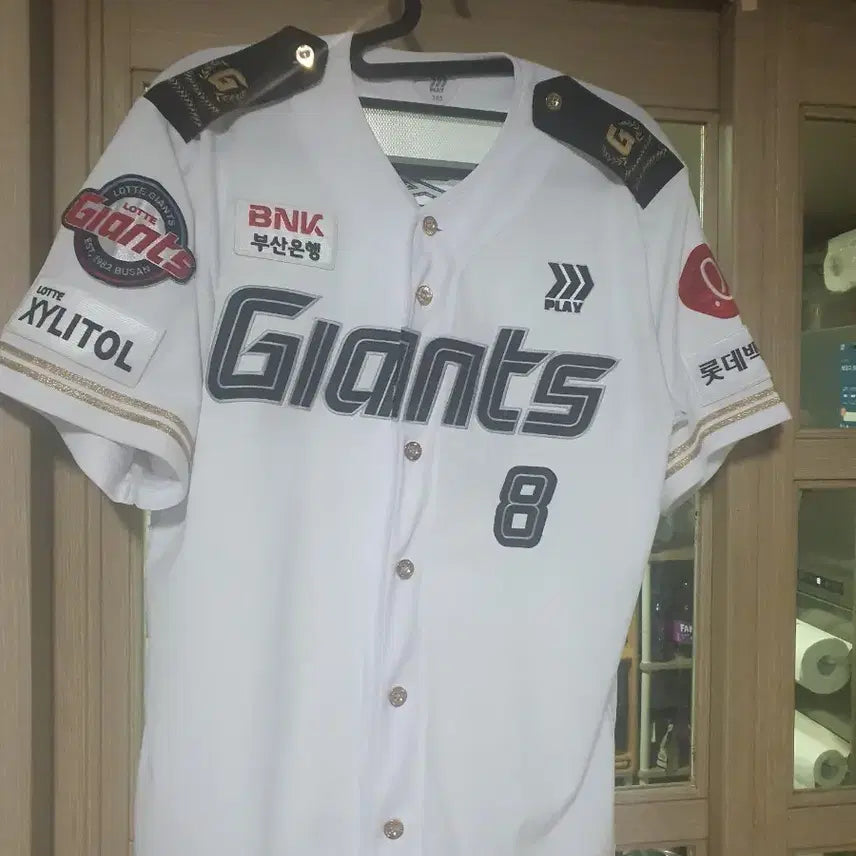 [BUNJANG] Lotte Giants Baseball Team Professional 2024 Navy Uniform - Junwoo Jeon (Size 105) / 롯데자이언츠 프로페셔널 2024해군유니폼 8전준우 105사이즈