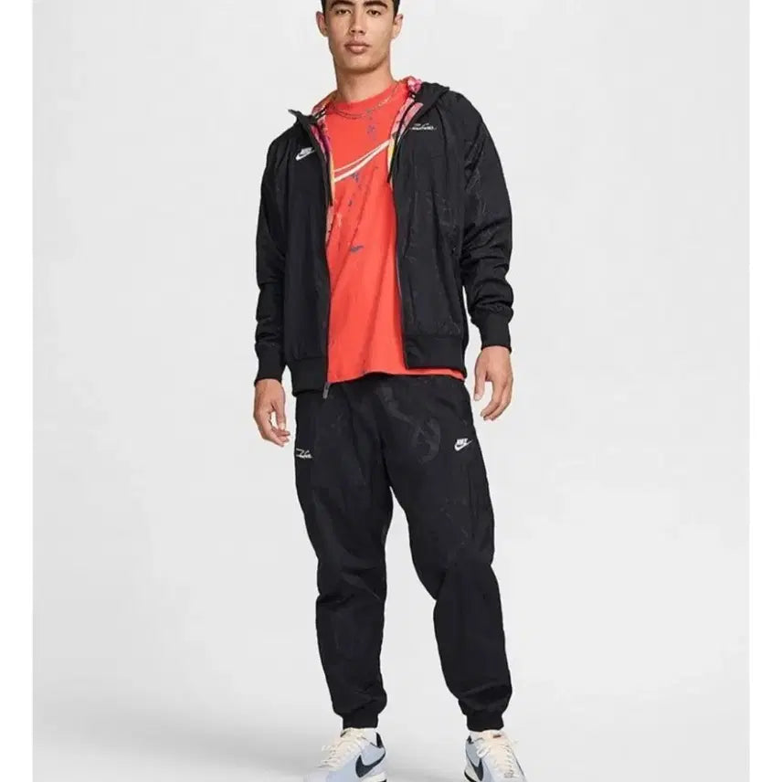 [BUNJANG] Nike Sportswear Breaking Lines Windrunner Tracksuit Set / [정품]나이키 스포츠웨어 바람막이 트레이닝 세트(브레이킹 라인드 윈드러너)