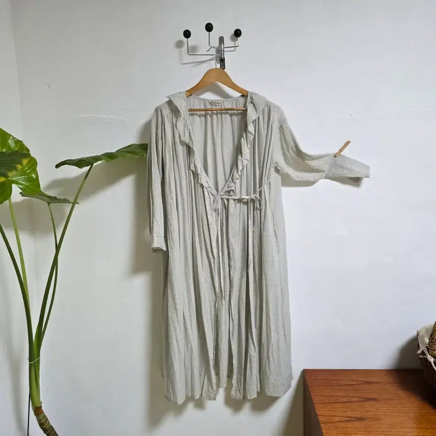 [BUNJANG] Japanese Vintage Linen Ruffle Long Dress Openable Gown / 여성의류 일본 빈티지 롱 원피스 린넨 프릴 오픈형 가운