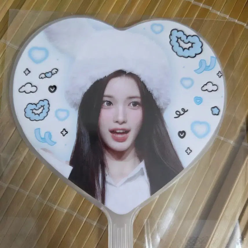 [BUNJANG] HaTooHa YooHa Mini Uchiwa / 하투하 유하 미니 우치와