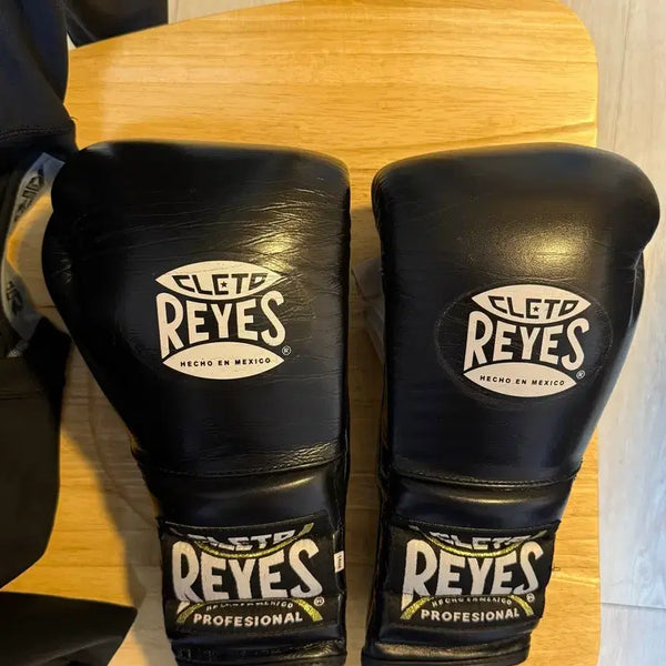 [BUNJANG] Reyes Traditional Lace-up Boxing Gloves 14oz / 14oz) 레예스 트레디셔널 레이스업 14온스
