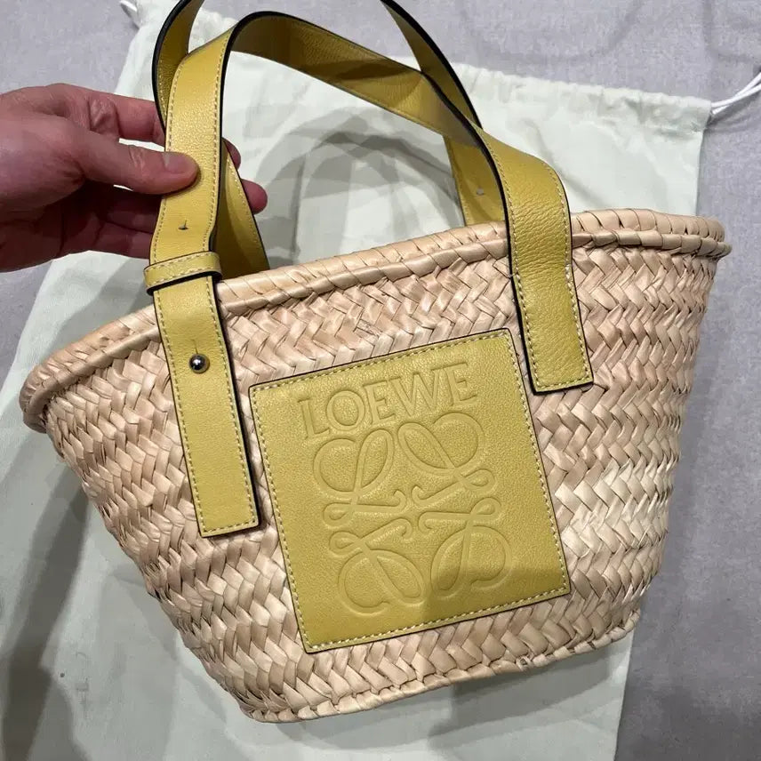 [BUNJANG] Loewe Raffia Small Basket Bag / 로에베 라피아 라탄 백 스몰