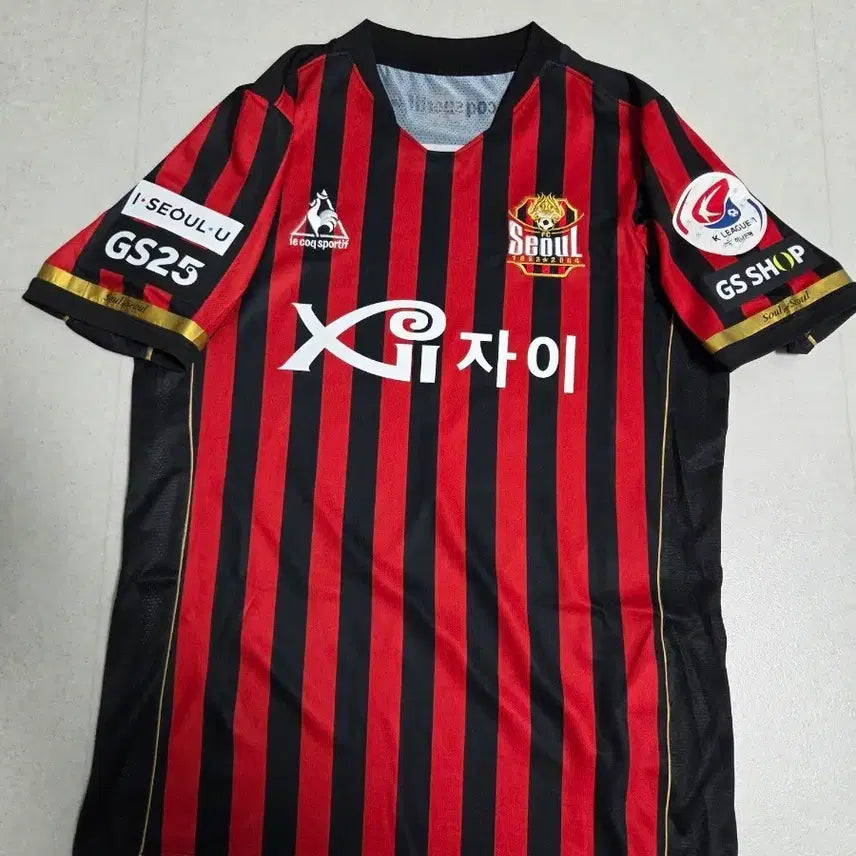 [BUNJANG] FC Seoul 2020 Authentic Home Jersey Autographed by Han Seung-gyu / 2020 FC서울 홈 오피셜 풀패치 유니폼 친필싸인 한승규