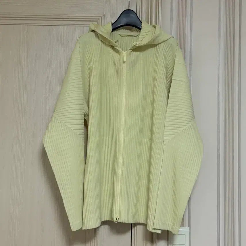 [BUNJANG] Issey Miyake Homme Plissé Hooded Zip-Up Jacket Lemon Yellow JL106 Size 3 / 3 이세이미야케 옴므플리세 후드집업 jl106 레몬 옐로우