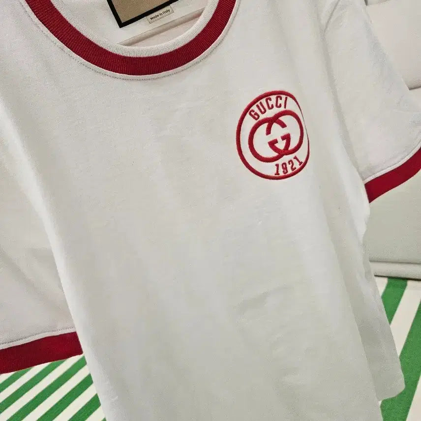 [BUNJANG] Gucci Short Sleeve T-Shirt Medium / 구찌 반팔티 래드 새상품