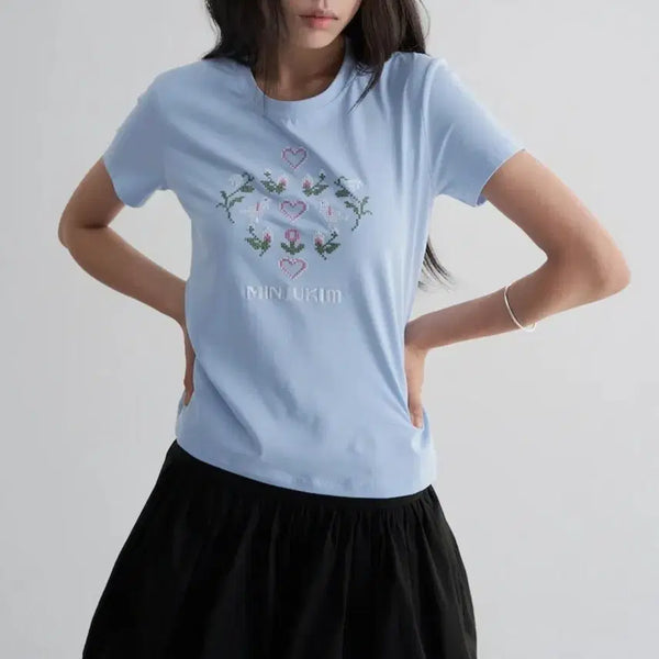 [BUNJANG] 8Seconds x MINJUKIM Collaboration Embroidered Heart & Flower Short Sleeve T-Shirt / 에잇세컨즈 X 민주킴 반팔 티셔츠