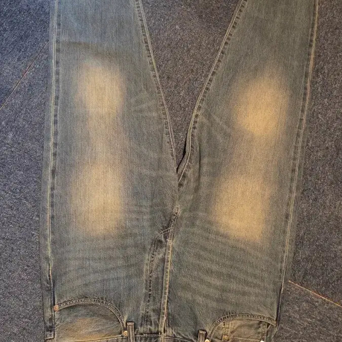 [BUNJANG] Graf Paper Tapered Fit Washed Denim Pants / 그라프페이퍼