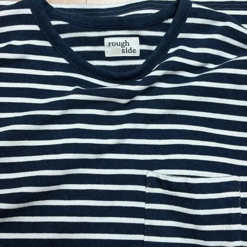 [BUNJANG] Roughside Navy Stripe Short Sleeve T-Shirt Size 3 / 러프사이드 네이비 스트라이프 3사이즈