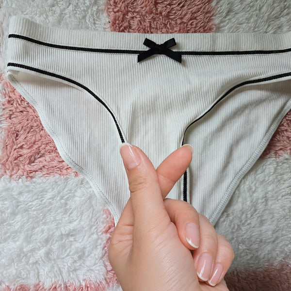 [BUNJANG] Ribbed Ivory Women's Panties / G(중고) 골지 아이보리 여성팬티