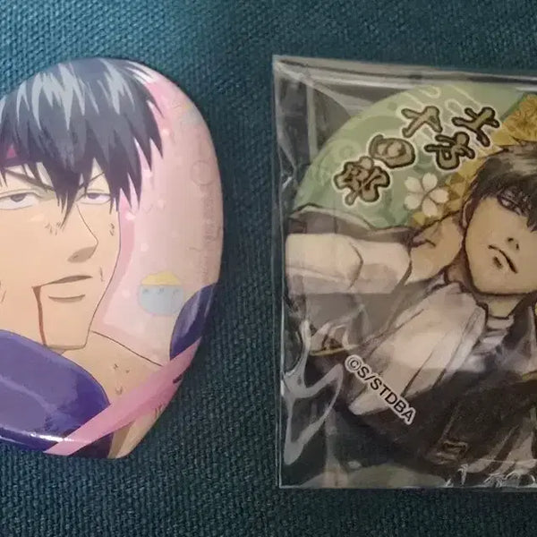 [BUNJANG] Gintama Hijikata Toshiro & Kazue Kanketsu Badge Bundle Set / 은혼 히지카타 톳시 캔뱃지 일괄