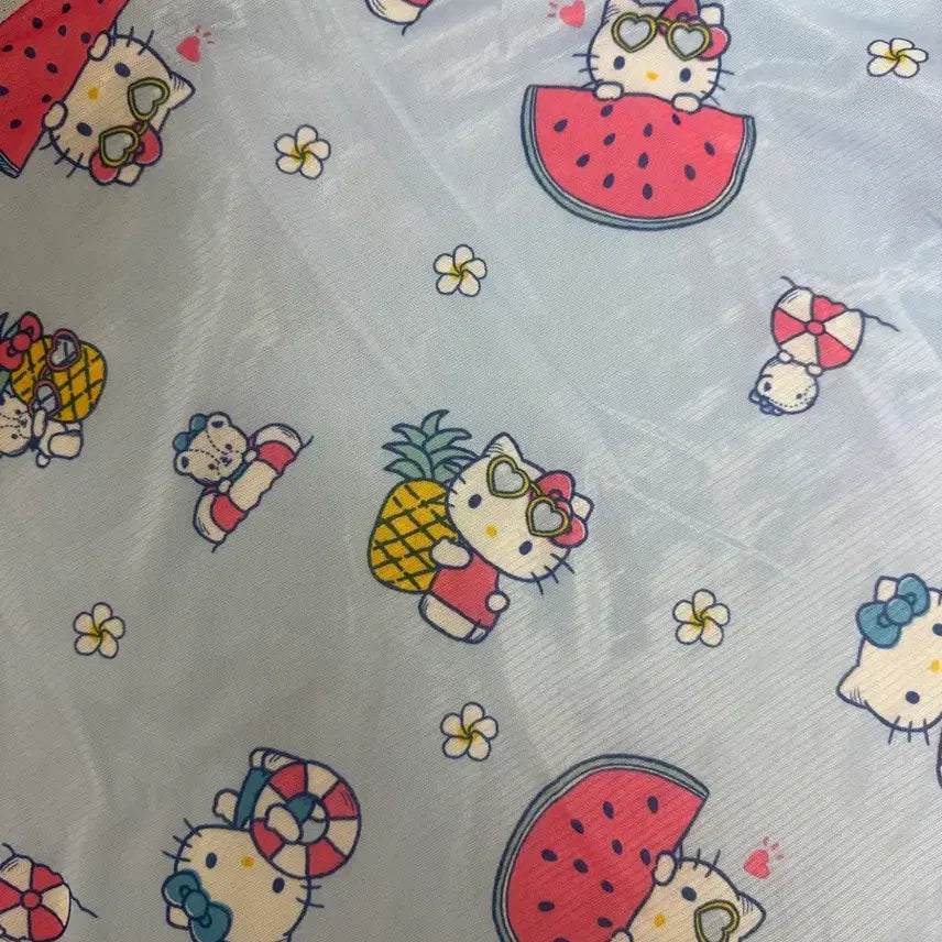 [BUNJANG] Hello Kitty Cooling Knee Blanket, Keychain, Sticker Bundle Set / 키티 냉감 무릎 담요 키링 새상품 일괄