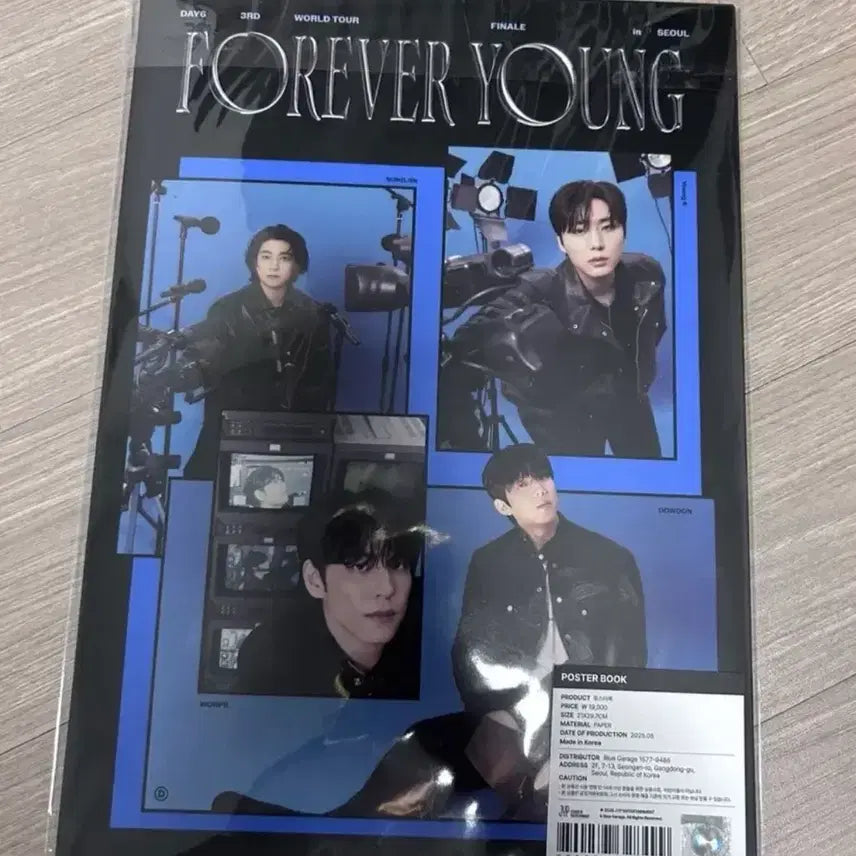 [BUNJANG] Day6 Forever Young Poster Book / 데이식스 포에버영 포스터북 양도