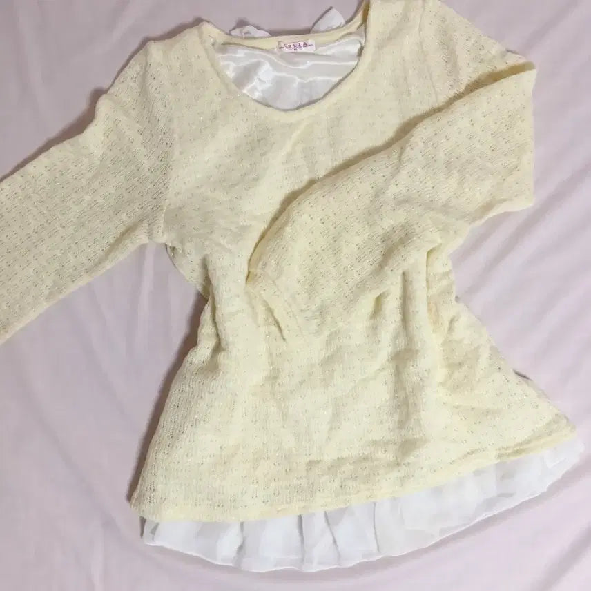 [BUNJANG] Vintage Embroidered Pearl Frill Knit / 빈티지 양산형 은사펄 프릴 니트