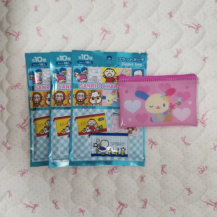 [BUNJANG] Sanrio Random Zipper Pouch / 산리오 랜덤 지퍼파우치