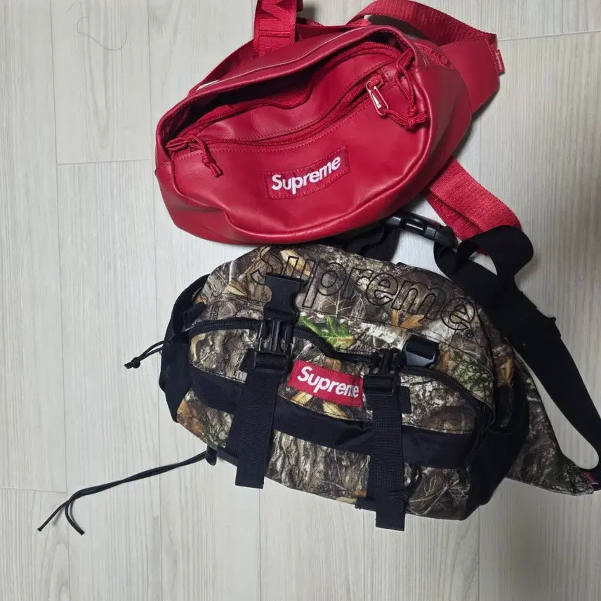 [BUNJANG] Supreme Leather Waist Bag & Camouflage Waist Bag / 슈프림 힙색 웨이스트백 팝니다